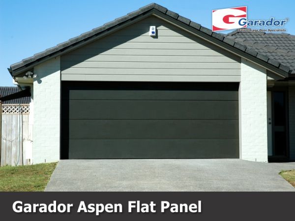 Garador Aspen Flat Panel 2